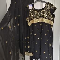 Plus size asian clothes new, ideal for wedding, party,i have loads more happy for viewings at LE4, or can post for extra cost