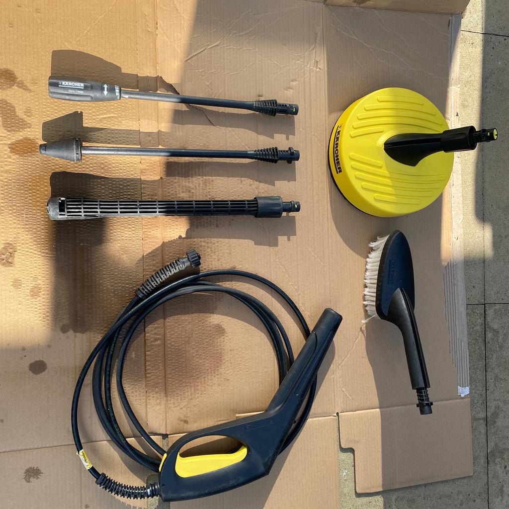 Karcher pressure washer, attachments in CV6 Coventry für £ 15,00 zum