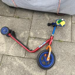 In good condition. Make revving sound when you twist the throttle.

Collect at Catford. Postcode SE62LQ