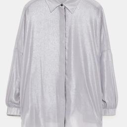 New with Tags unwanted gift
Size Small

Zara silver Shimmer-effect shirt

Collection or can post for a charge of £3