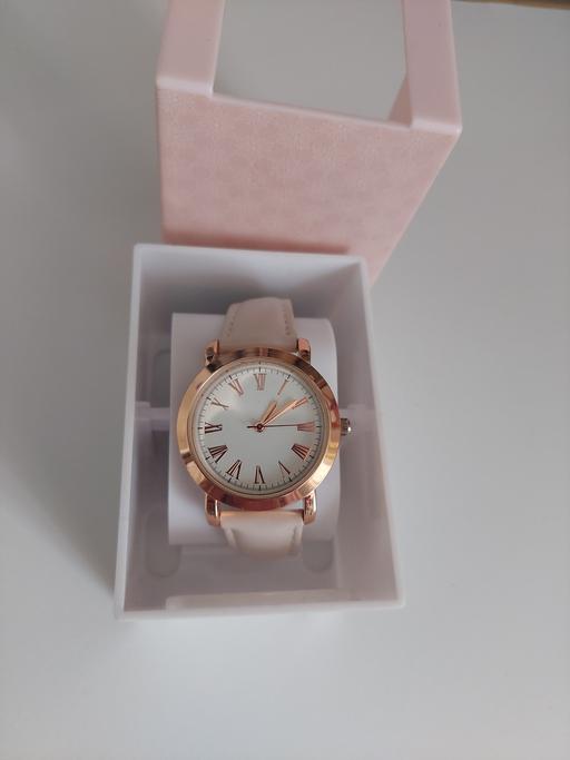 Buy & Sell Leicestershire Leicester - Photos for ladies watch