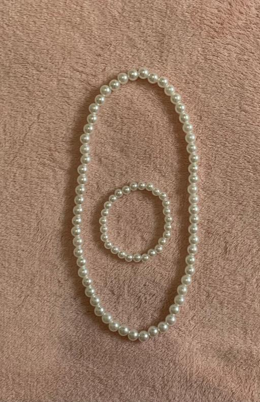 Buy & Sell South West London Richmond upon Thames - Photos for Handmade White Pearl Necklace and BraceletSet