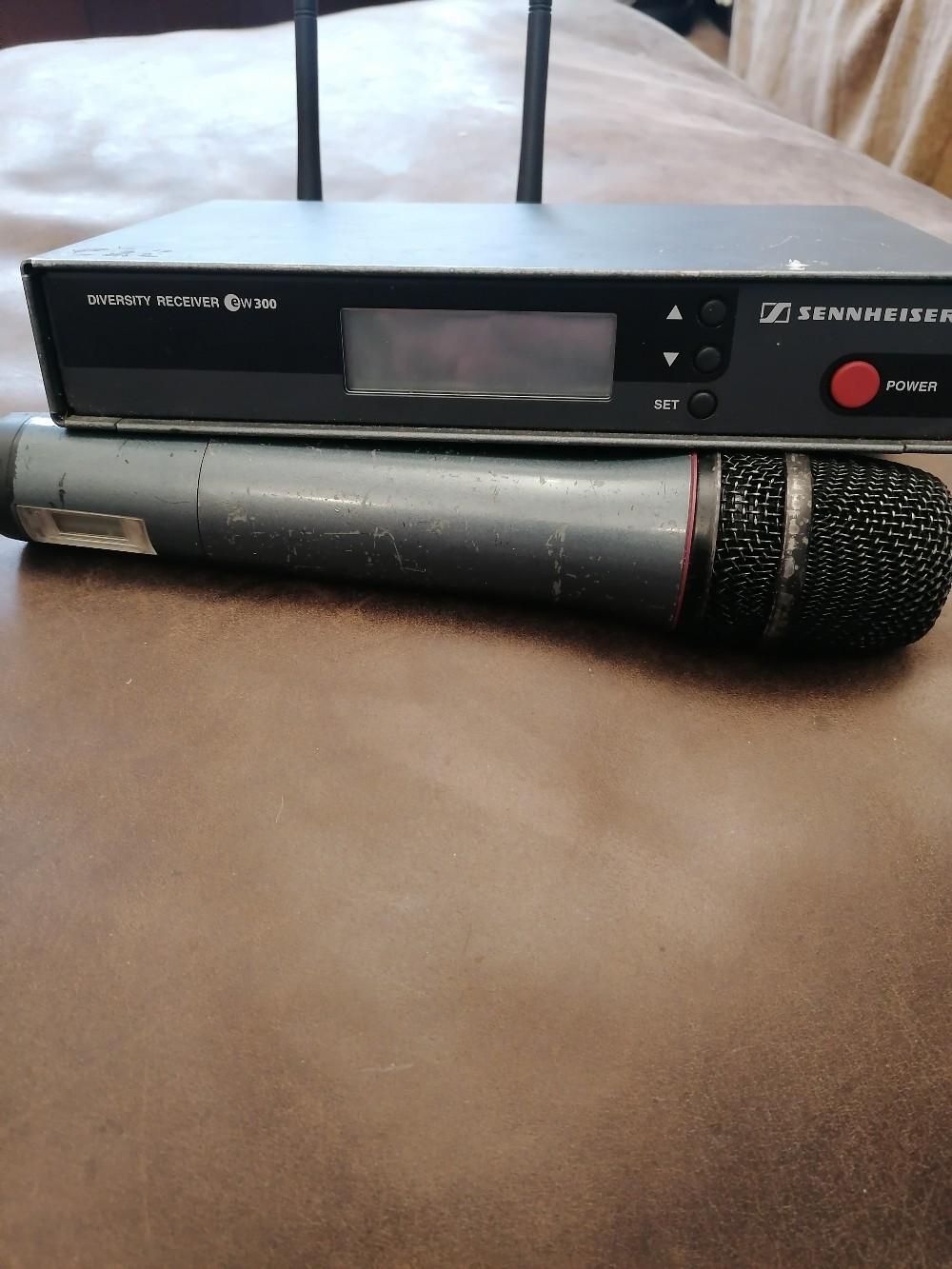 sennheiser mic spares or repairs in South Staffordshire für 1,00 £ zum