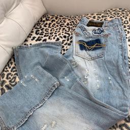 LADYS RIVER ISLAND 
BEAUTIFUL VERY  REAR JEANS 
CSN COMBINE P&P 
SIZE 10/12
Look at my other bargains please 
🛍⭐️