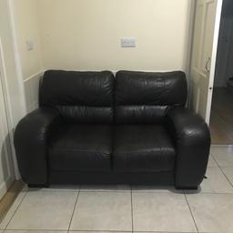 Used soft leather sofa, very comfy to sit on.

Collection E6 2PP