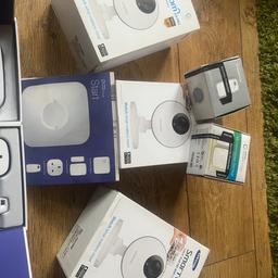 Samsung indoor home security system

Full system including 3 Samsung smart cam had pro cameras
Samsung smart hub
Motion sensors etc

Cameras alone retail for over £200 EACH
Never mind all the rest 
