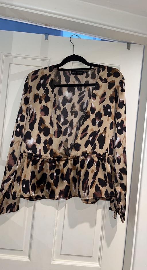 Buy & Sell Greater Manchester Oldham - Photos for Ladies top size 14