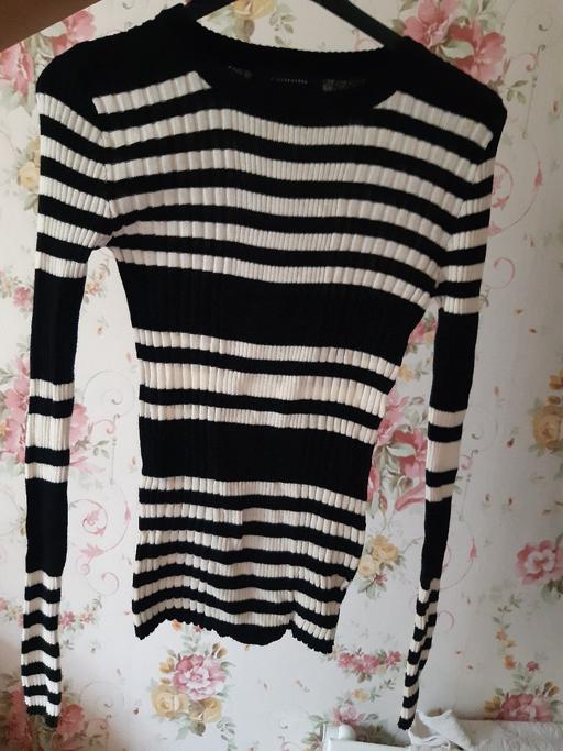 Buy & Sell West Midlands Walsall - Photos for size 6 ribbed skinny fitted light jumper top