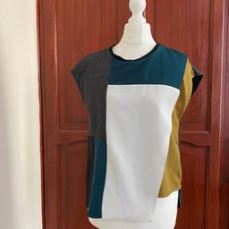 Zara grey green white mustard panel t shirt
Excellent condition
Size small U.K.
bargain
Bundle discounts available