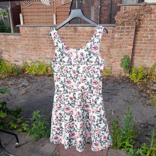 Buy & Sell Greater Manchester Tameside - Photos for H&M Dress