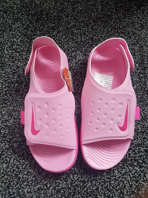 Buy & Sell West Midlands Dudley - Photos for NIKE LADIES SANDALS. UK SIZE 5.5