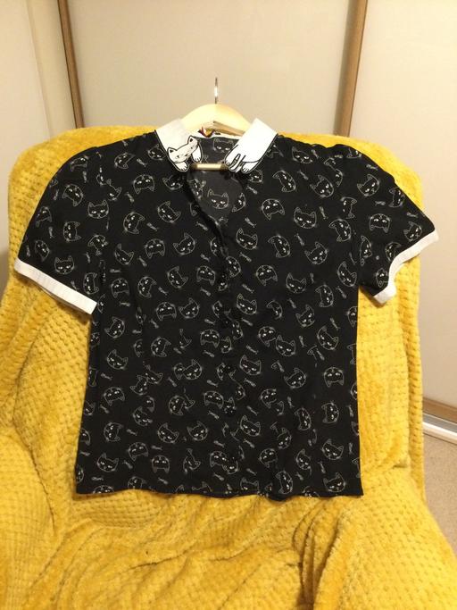 Buy & Sell Kent Maidstone - Photos for Cute cat lovers blouse