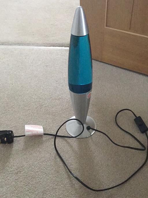 Buy & Sell Worcestershire Bromsgrove - Photos for Blue glitter lava lamp