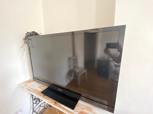 Buy & Sell North London Highbury - North London - Photos for TV SONY BRAVIA 46 inch