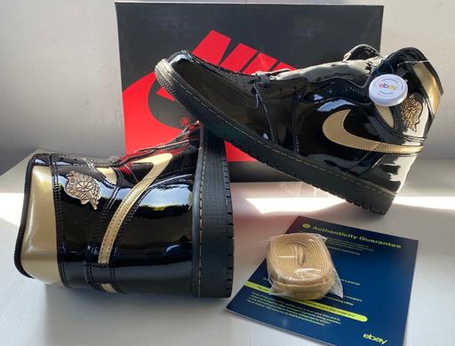 Buy & Sell South East London Catford - South East London - Photos for Air Jordan 1 Retro OG BLK/Gold UK10/US11/EU45