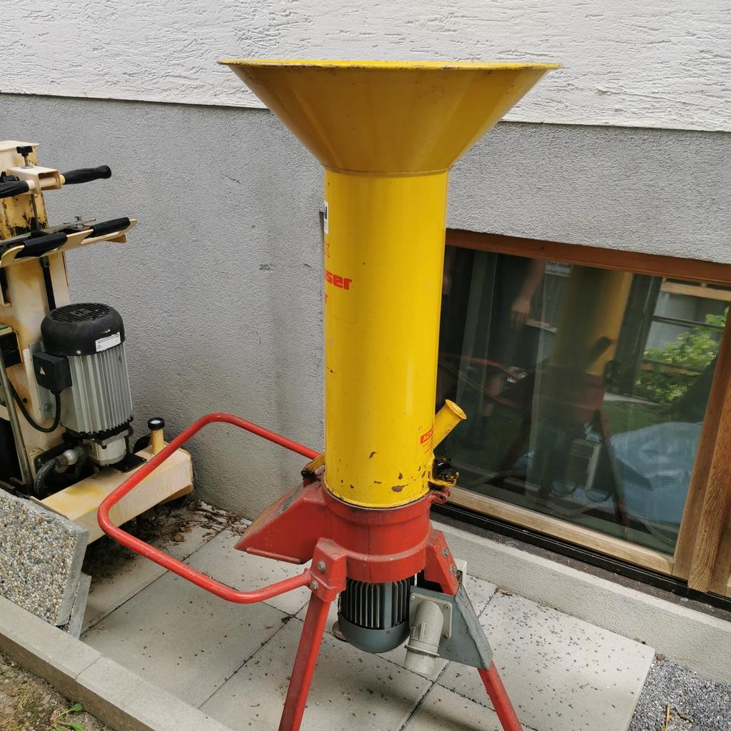 Elektro Häcksler in 6842 Gemeinde Koblach für € 200,00 zum Verkauf