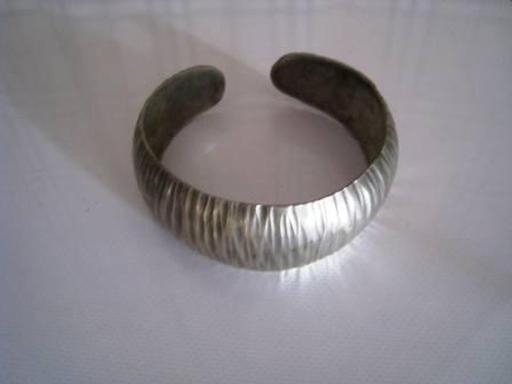 Buy & Sell South East London Elephant and Castle - South East London - Photos for Silver Coloured Bracelet