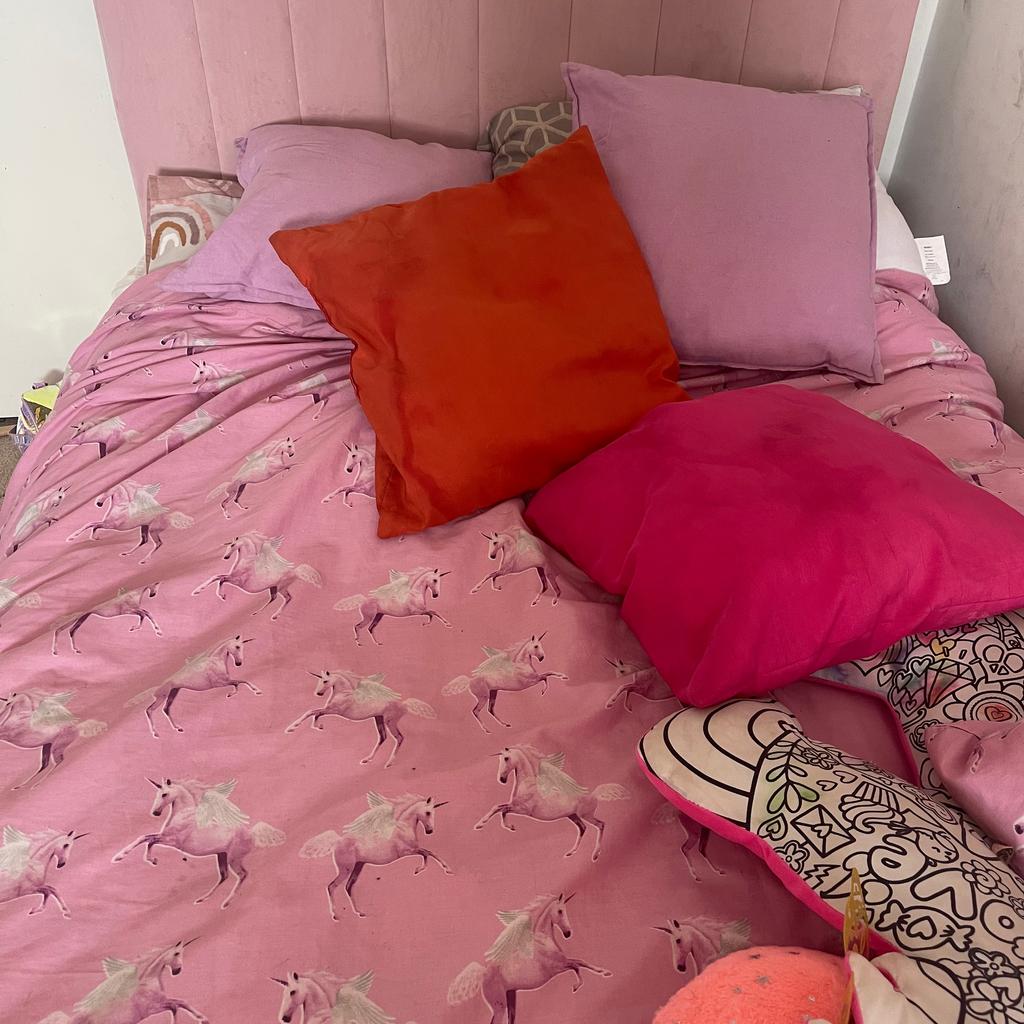 small-double-pink-bed-in-da1-bexley-f-r-175-00-zum-verkauf-shpock-de