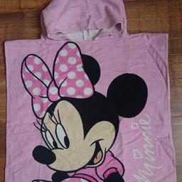 Kids Minnie hooded beach poncho towel in good used condition, one size. 

Please see my other items for sale. 

Collection only from Wilson Avenue, CR4