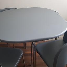 Grey table and chairs, perfect for small kitchen/dining room.
Great condition.
£60 ONO