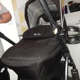 obviously we're and tear to the buggy due to being used comes with rain cover amd seat cover this buggy only comes with the carrycot part no other seat also has cup holder in good condition please message for more pictures or information thank you