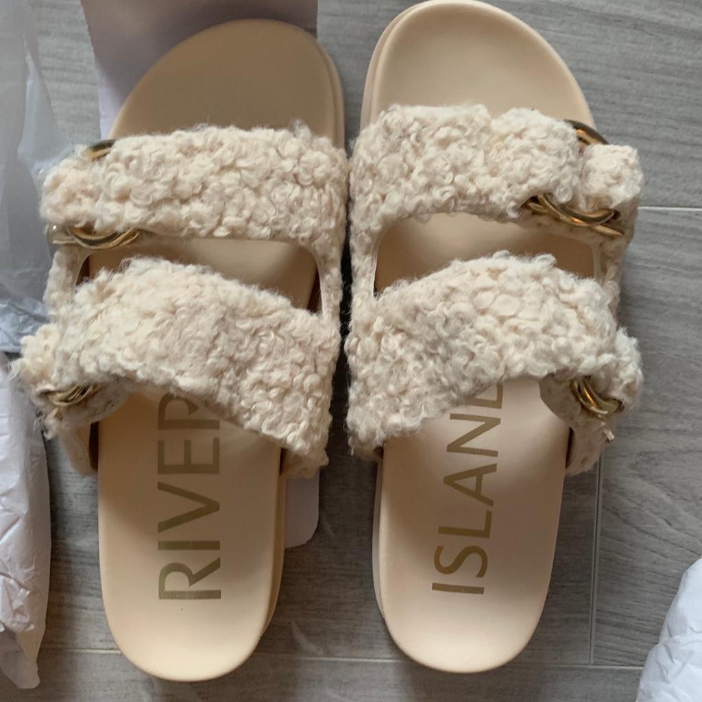 Brand new with tag river island cream fluffy sliders size 5