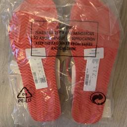 Brand new in packaging pink superdry flip flops size medium 5/6