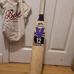 Slazenger cricket bat needs a new rubber grip  10 to 14 years
