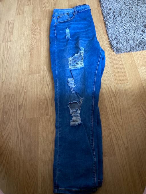 Buy & Sell Barking and Dagenham Dagenham - Barking and Dagenham - Photos for Ripped stretch jeans