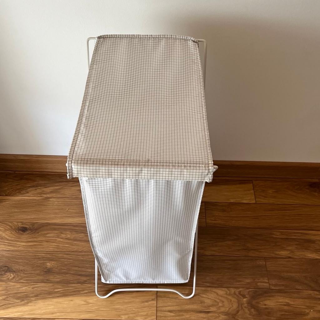 Wäschekorb Wäschesammler weiß kariert IKEA in 68163 Mannheim für € 8,00