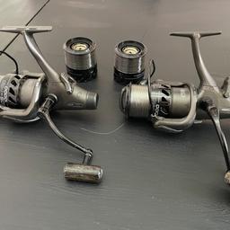 As above
Front drag system with rear bait runner
Single handle
Spare spoils
9 bail bearings
Loaded with 12lb Gardner line and 15lb

Good working order and a great reel
Come as a pair.