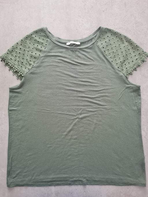 Buy & Sell Derbyshire South Derbyshire - Photos for Ladies green Tshirt