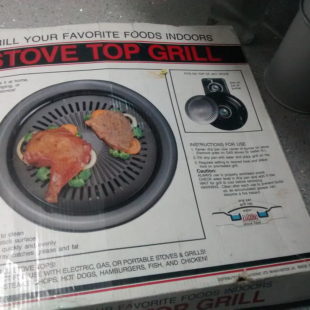 New Stove top grill. Never got to use it ..Come in handy to someone as very easy to use. can be used in the home or outside for camping out ..you can grill fish meat chicken vegetables anything or use it like a barbeque
I'm selling it for £15 or any good offers
