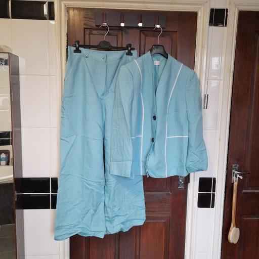 Buy & Sell Greater Manchester Tameside - Photos for Size 16 Blazer + Trousers (Brand New)