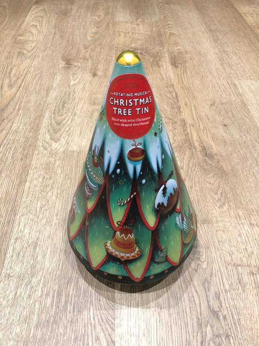 Buy & Sell Oakwood Derby - Photos for Rotating musical Christmas tree tin (empty)