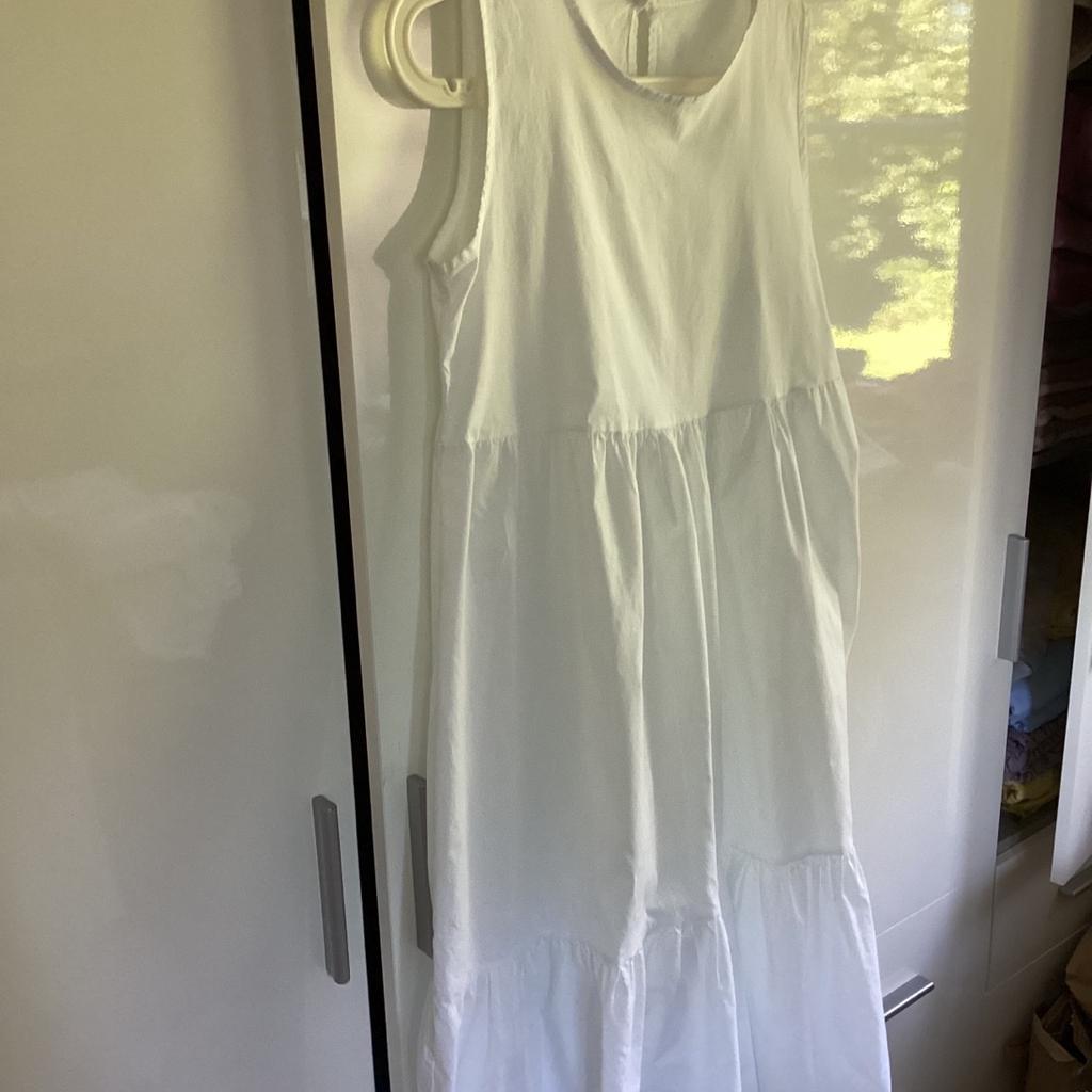 Sommerkleid Gr 38
Ungetragen… nur gewaschen… besitzen zu viele Kleider

Privatverkauf keine Garantie oder Gewährleistung