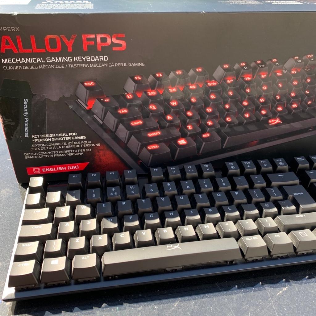 Mechanical gaming keyboard in Metropolitan Borough of Dudley für £ 30 ...