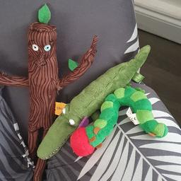 stickman Croc hungry Caterpillar bundle julia Donaldson bundle like new collect m23 or can post pls check my other items bargain galore 😀
