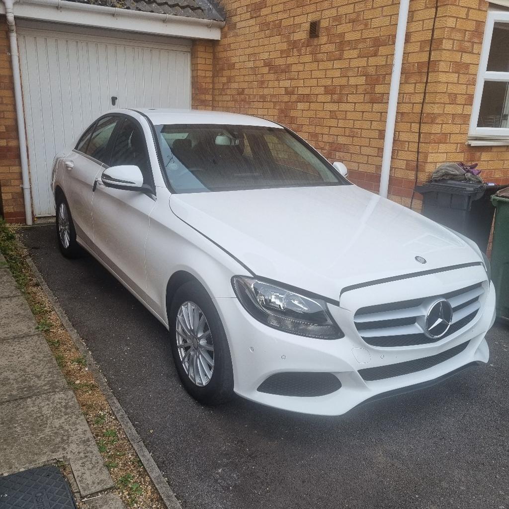 Mercedes Benz C300 Hybrid Executive Automatic 2.1 Diesel 2017 White (SM17 ___) C Class Saloon White 2.0

OPEN TO OFFERS
AA Diagnistic Report provided
Non Runner

Was on Mercedes-Benz Service Plan Fully serviced at Mercedes Leicester but current Service due now this year 2022

Well cherished, polished, kept in good order, only filled tank with Shell Premium V-Power Diesel ⛽️

Bodywork and interior is superb condition

Rare to find and hard to come by. Not gonna be here for long! Everybody wants a Mercedes on their driveway!

~142,000 mostly motorway miles on the clock VOSA verified
- 3 previous owners
- Non Runner

Price: £12,000 ONO bargain easily selling for 16k when running, no rush to sell. Must go to a good home. Cash on collection.

Viewings advised, located in Leicester, LE2 4QA
Keys 🔑 Service papers and V5C documents 📃 present

Non runner spares repairs bargain cheap car would make good project 🚗 Non Running Spares repairs salvage parts