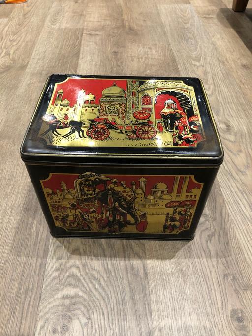 Buy & Sell Oakwood Derby - Photos for Antique B..W & M . Ltd. metal tin (empty)