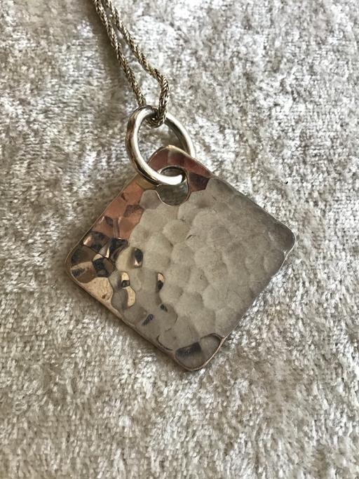 Buy & Sell Derbyshire Chesterfield - Photos for Silver hammered effect square pendant