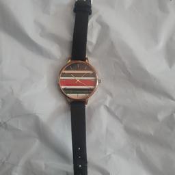 just needs a new battery. from new look. 
selling more watches on my page. 
pickup Lozells B19 or Saltley B8