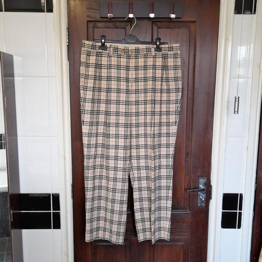 Buy & Sell Greater Manchester Tameside - Photos for Burberry Nova Check Trousers