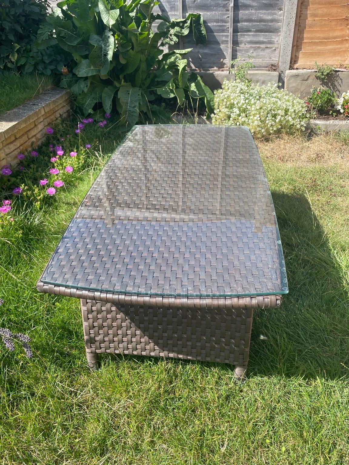 Garden coffee table in DA1 Dartford for £100.00 for sale Shpock