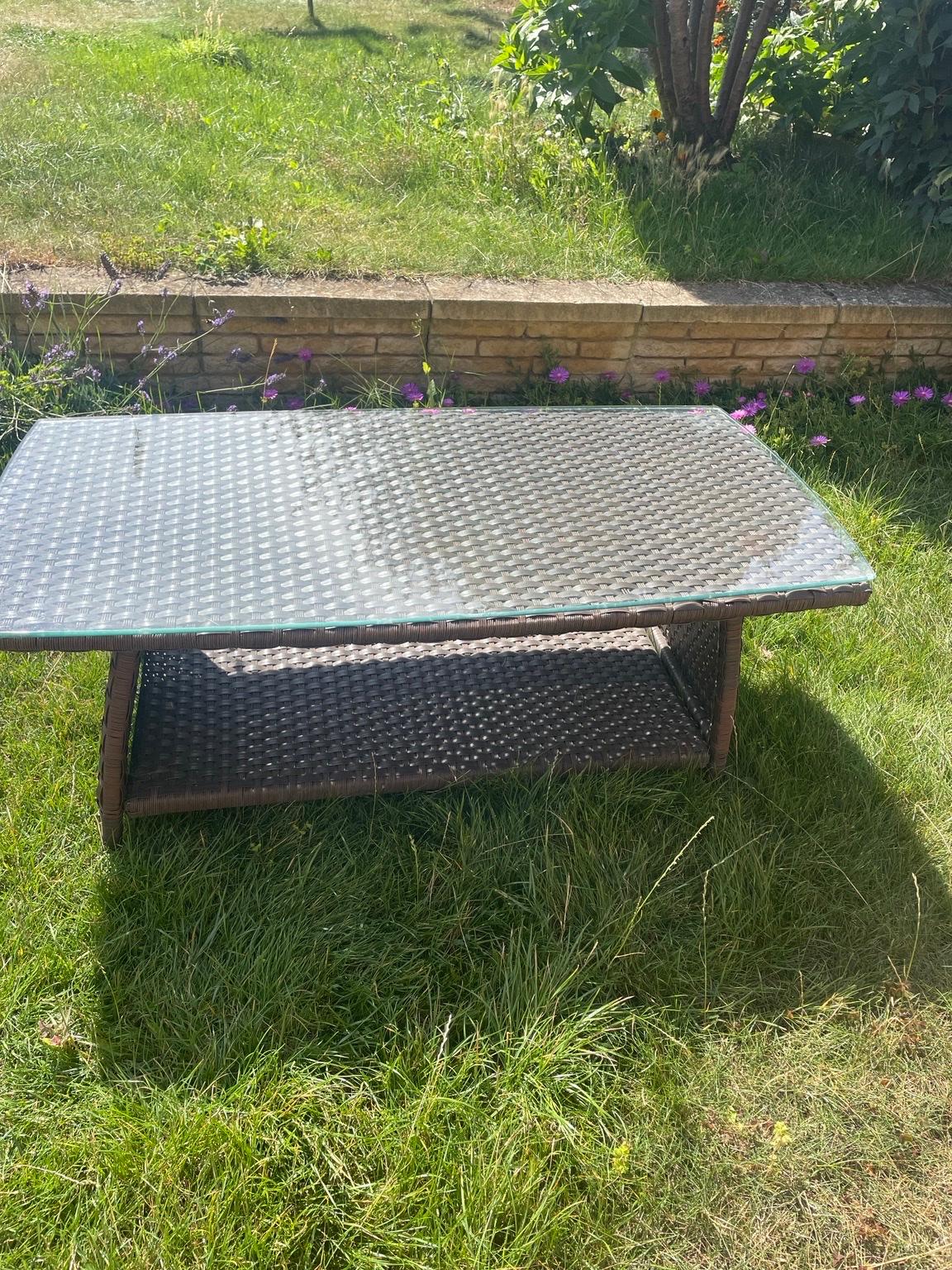 Garden coffee table in DA1 Dartford for £100.00 for sale Shpock