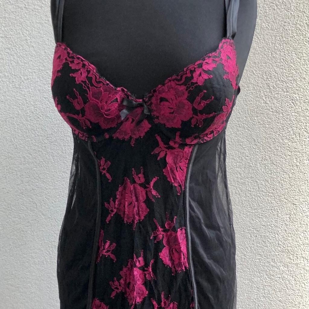 Neuwertig! C&A schwarze Netz Nachthemd mit rosa Spitzen Blumen 85C/ M