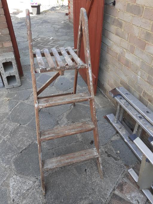 Buy & Sell Kent Medway - Kent - Photos for Vintage wooden step ladder, 