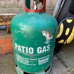 Large 13kG tank with some gas still in, working and in decent order. Selling due to moving
