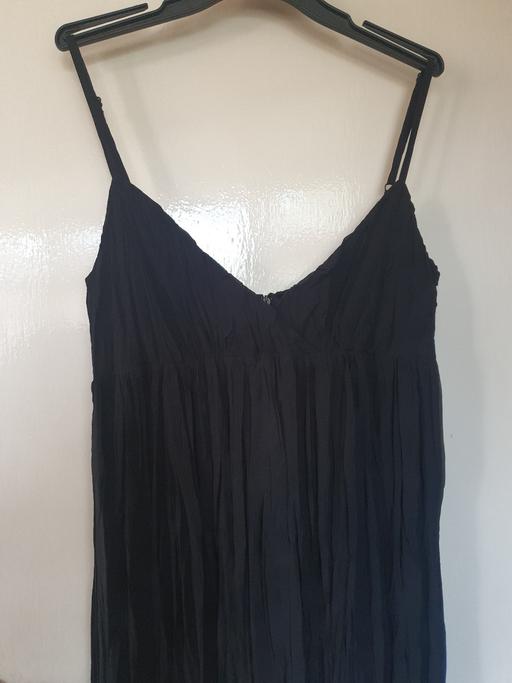 Buy & Sell Leicestershire Oadby and Wigston - Photos for (12) Ladies dress