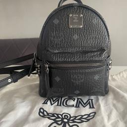 MCM Stark Backpack / Rucksack/
X-mini / Farbe Black /schwarz gebraucht / wie neu kaum getragen .